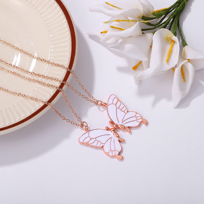 Foreign Trade Hot Selling New Magnetic Butterfly Necklace Best Friend Girlfriends Small Gift Fashion Hundred Matching Necklace Necklace